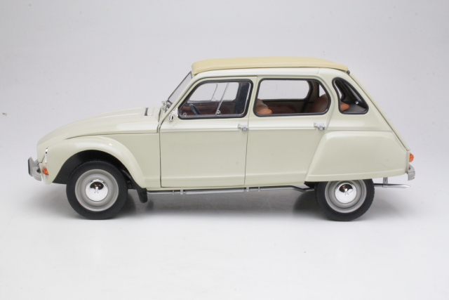 Citroen Dyane 6 1975, beige