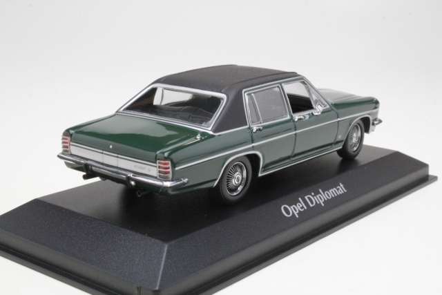 Opel Diplomat B 1969, tummanvihreä
