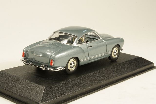 VW Karmann Ghia Coupe 1957, sininen - Sulje napsauttamalla kuva