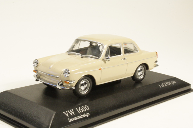 VW 1600 1966, cream