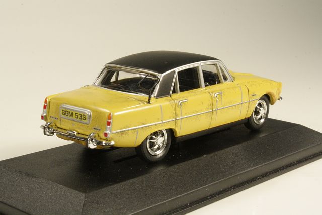 Rover P6 3500, yellow/black "dirty"