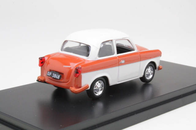 Trabant P50, red/white