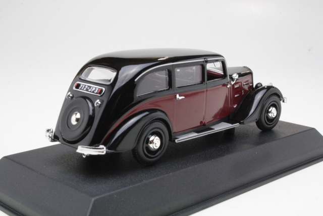 Peugeot 401 Longue Taxi 1935, punainen/musta