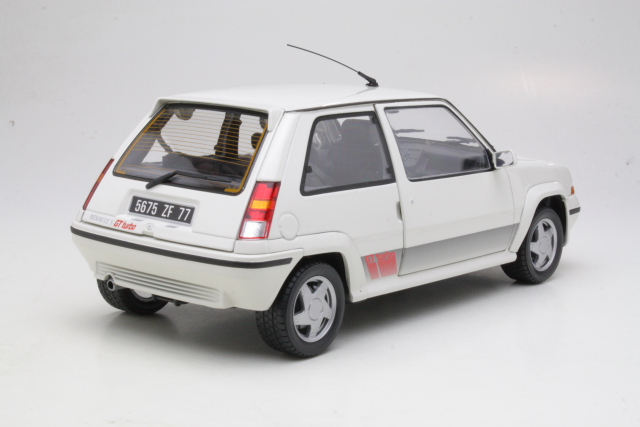 Renault 5 Supercinq GT Turbo 1989, valkoinen - Sulje napsauttamalla kuva