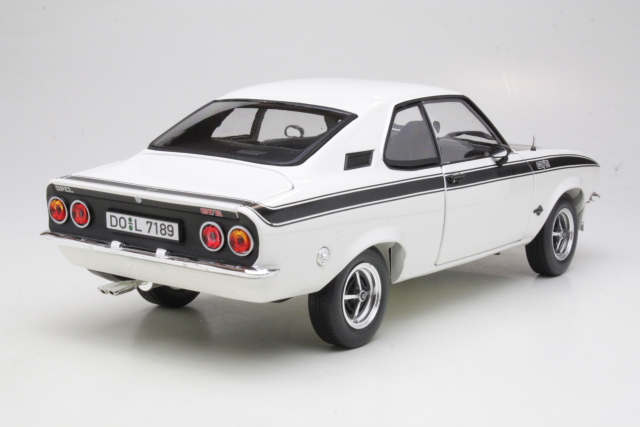 Opel Manta A GT/E 1975, valkoinen - Sulje napsauttamalla kuva