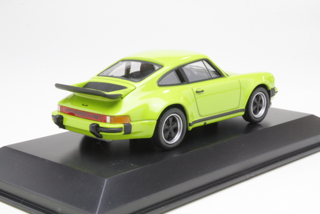 Porsche 911 (930) Turbo 1974, vihreä - Sulje napsauttamalla kuva