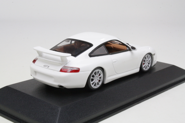 Porsche 911 GT3 2003, white
