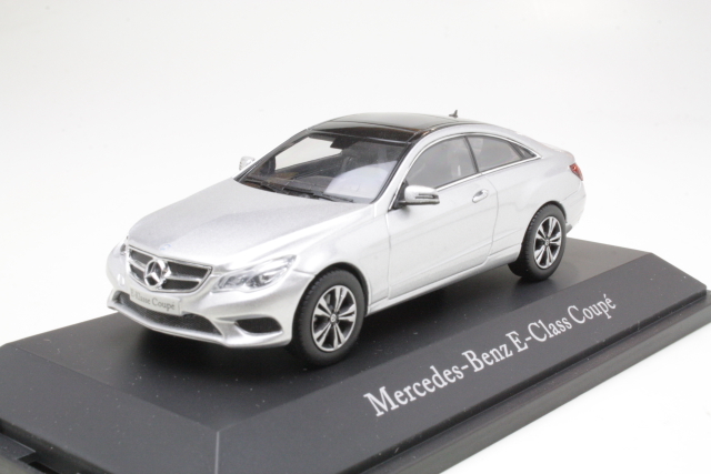 Mercedes E-Class Coupe (c238) 2016, silver