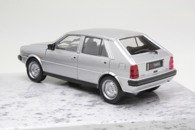 Lancia Delta Set - Sulje napsauttamalla kuva