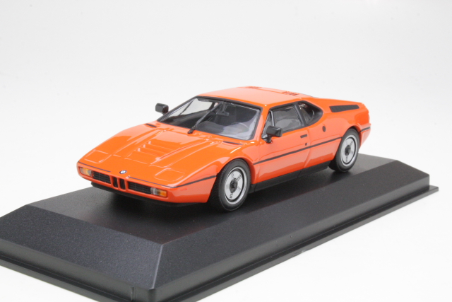 BMW M1 1979, oranssi - Sulje napsauttamalla kuva