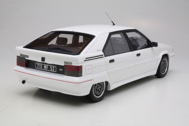 Citroen BX16, valkoinen