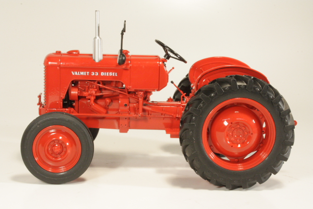 Valmet 33 D 1957, red - Click Image to Close