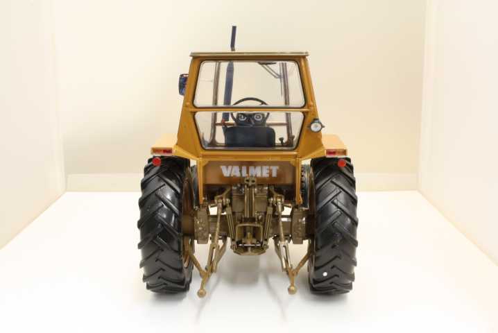 Valmet 502 1973, ruskea