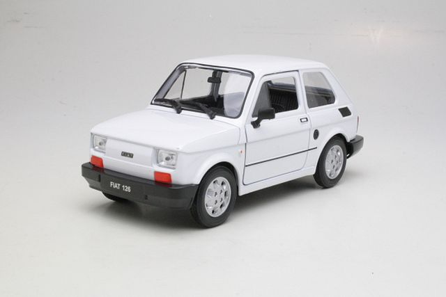 Fiat 126, valkoinen - Sulje napsauttamalla kuva