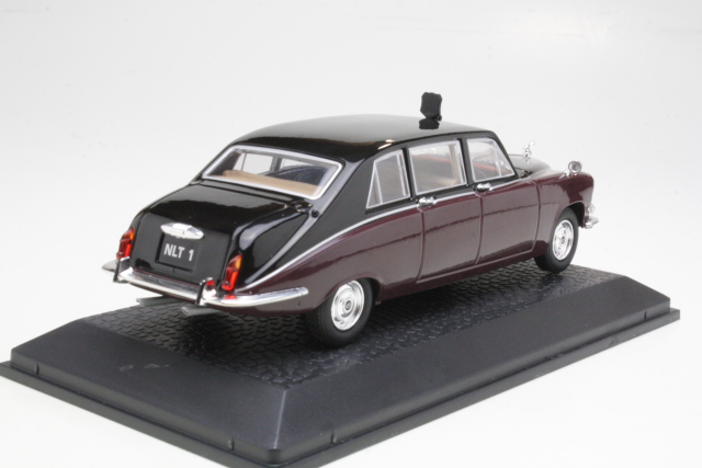 Daimler DS420 Limousine, Queen Mother 1970