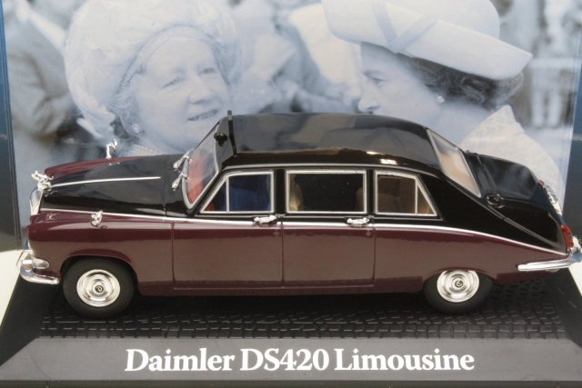 Daimler DS420 Limousine, Queen Mother 1970 - Sulje napsauttamalla kuva