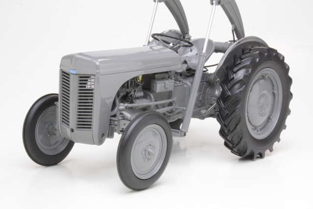 Ferguson TEA-20 with High Lift Loader, grey