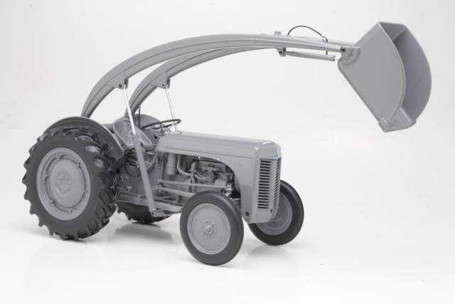 Ferguson TEA-20 with High Lift Loader, grey