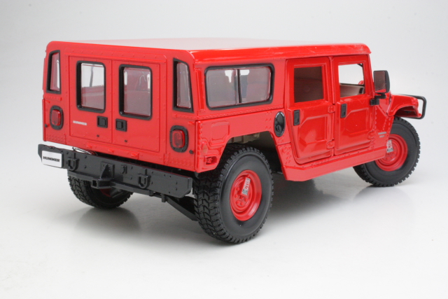 Hummer 4-Door Wagon, red