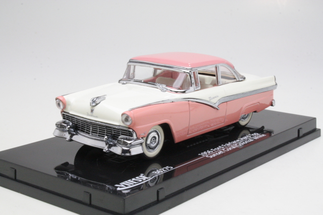 Ford Fairlane Hardtop 1956, pink/white