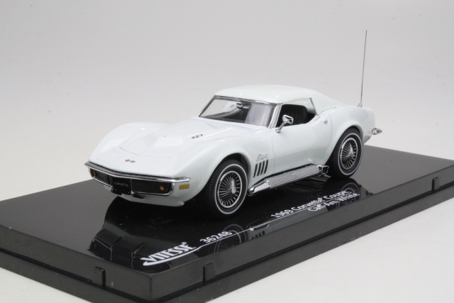 Chevrolet Corvette C3 1969, valkoinen - Sulje napsauttamalla kuva