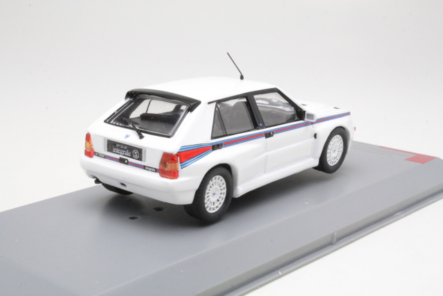 Lancia Delta Integrale 1992, white "Martini" - Click Image to Close