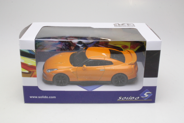 Nissan GT-R 2007, orange