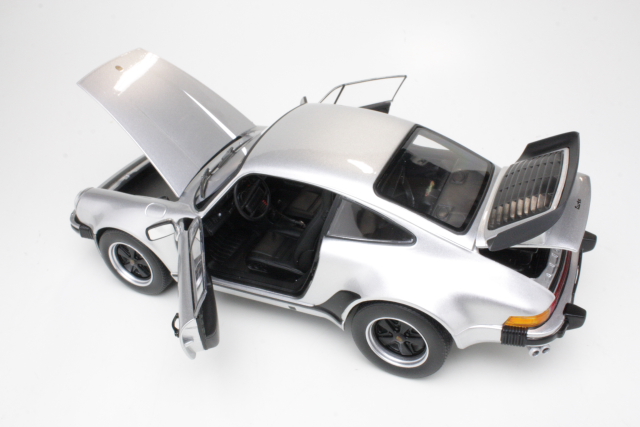 Porsche 911 Turbo 3.3L 1977, hopea