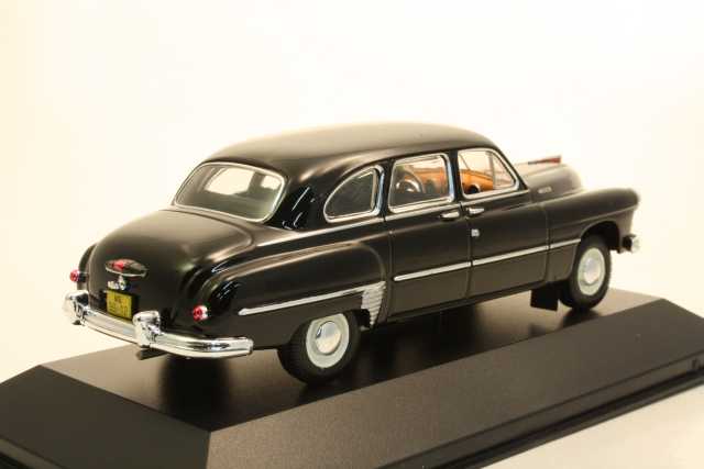 GAZ 12 ZIM 1952, musta