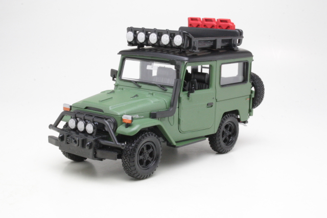 Toyota Land Cruiser FJ40 Hard-Top, green