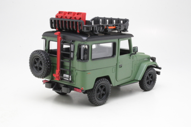 Toyota Land Cruiser FJ40 Hard-Top, vihreä - Sulje napsauttamalla kuva