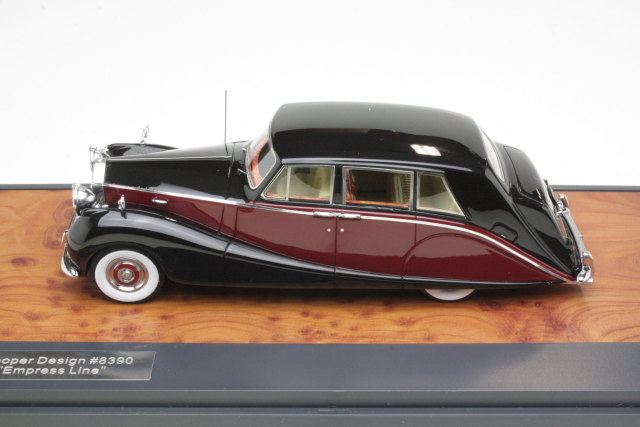 Rolls Royce Hooper Design "Empress Line" 1956, musta/punainen