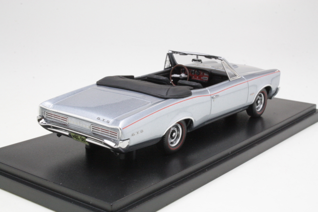 Pontiac GTO Convertible 1966, grey