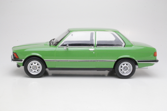 BMW 318i (E21) 1975, vihreä - Sulje napsauttamalla kuva