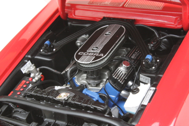 Shelby GT350 Coupe 1965, punainen - Sulje napsauttamalla kuva