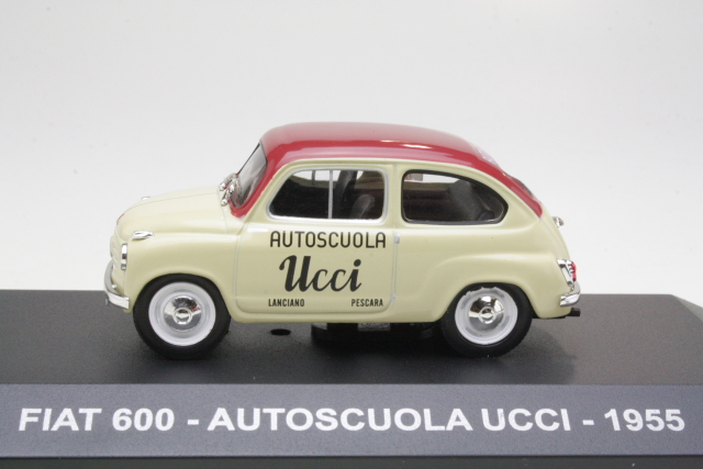 Fiat 600 1955 "Autoscuola Ucci" - Sulje napsauttamalla kuva