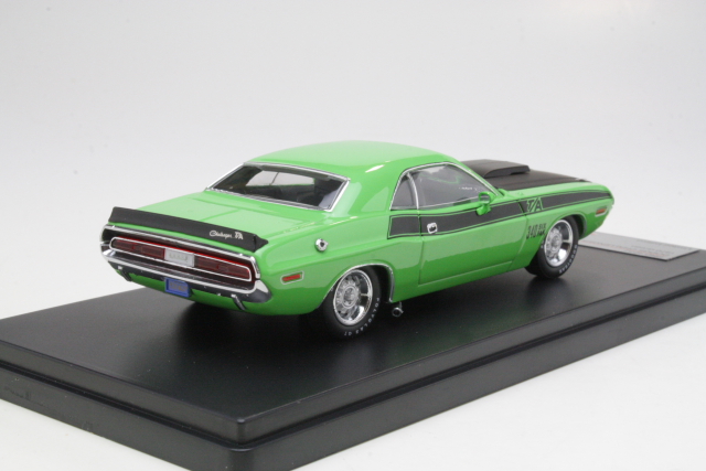 Dodge Challenger T/A 1970, green/black