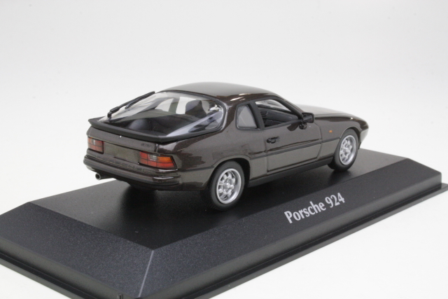 Porsche 924 1984, ruskea
