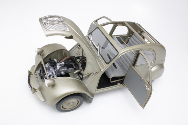 Citroen 2CV A 1950, pronssi - Sulje napsauttamalla kuva