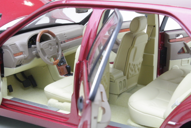 Mercedes S500 1997, red