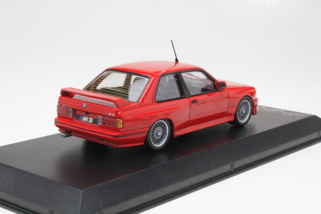 BMW M3 (e30) Sport Evolution 1989, red