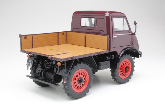 MB Unimog 401, tummanpunainen