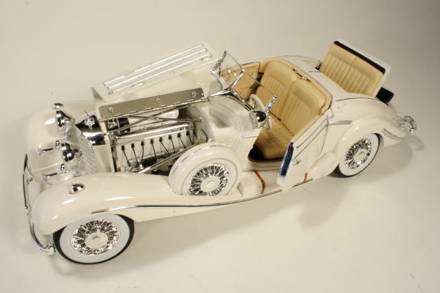 Mercedes 500K 1936, valkoinen