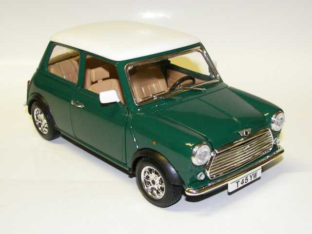 Mini Cooper 1969, green