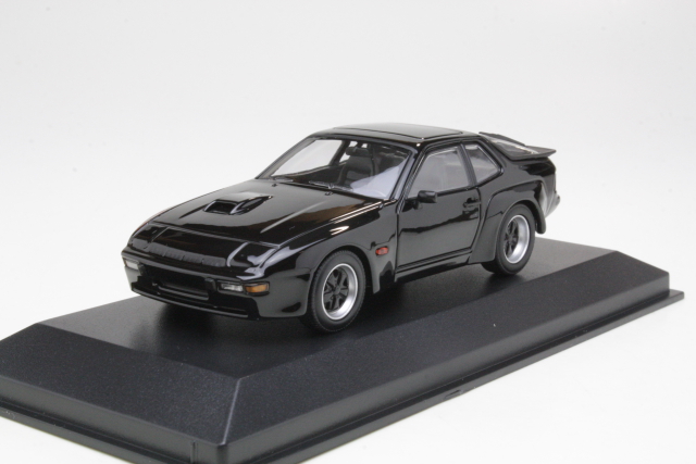 Porsche 924 GT 1981, musta
