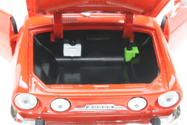 Skoda 110R Coupe 1980, punainen - Sulje napsauttamalla kuva