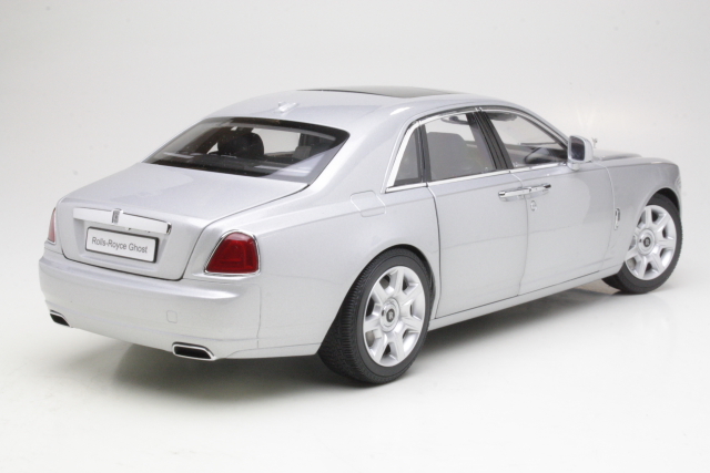 Rolls Royce Ghost 2011, silver/black