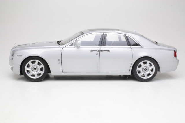 Rolls Royce Ghost 2011, silver/black