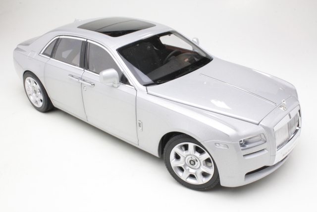 Rolls Royce Ghost 2011, silver/black