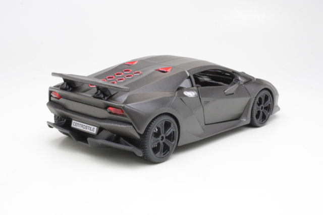 Lamborghini Sesto Elemento, mattaharmaa